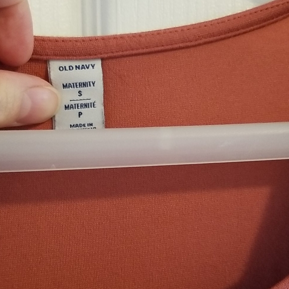 Old Navy maternity dress - Picture 3 of 4